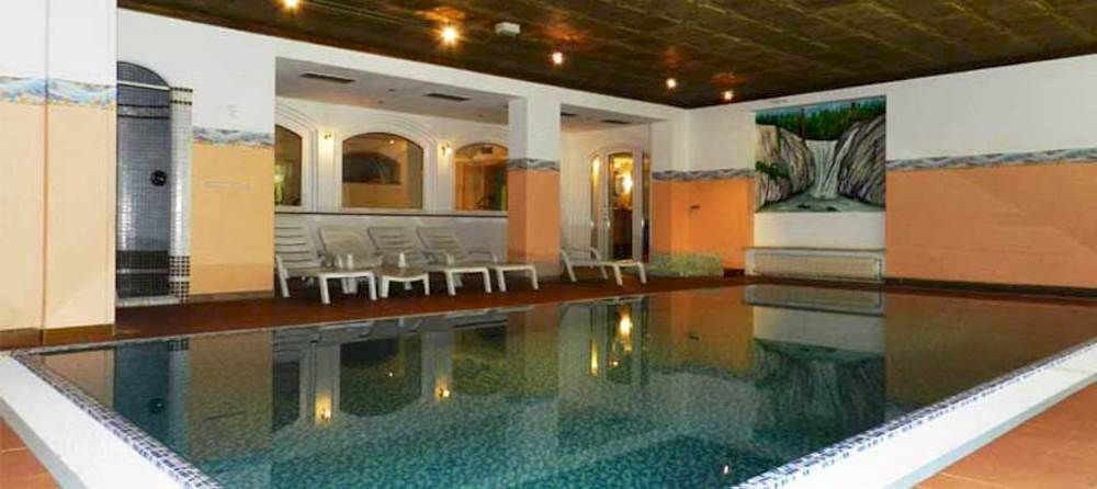 Hotel Waldheim Sarnonico Buitenkant foto