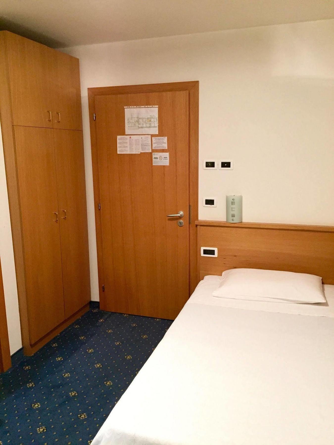 Hotel Waldheim Sarnonico Buitenkant foto